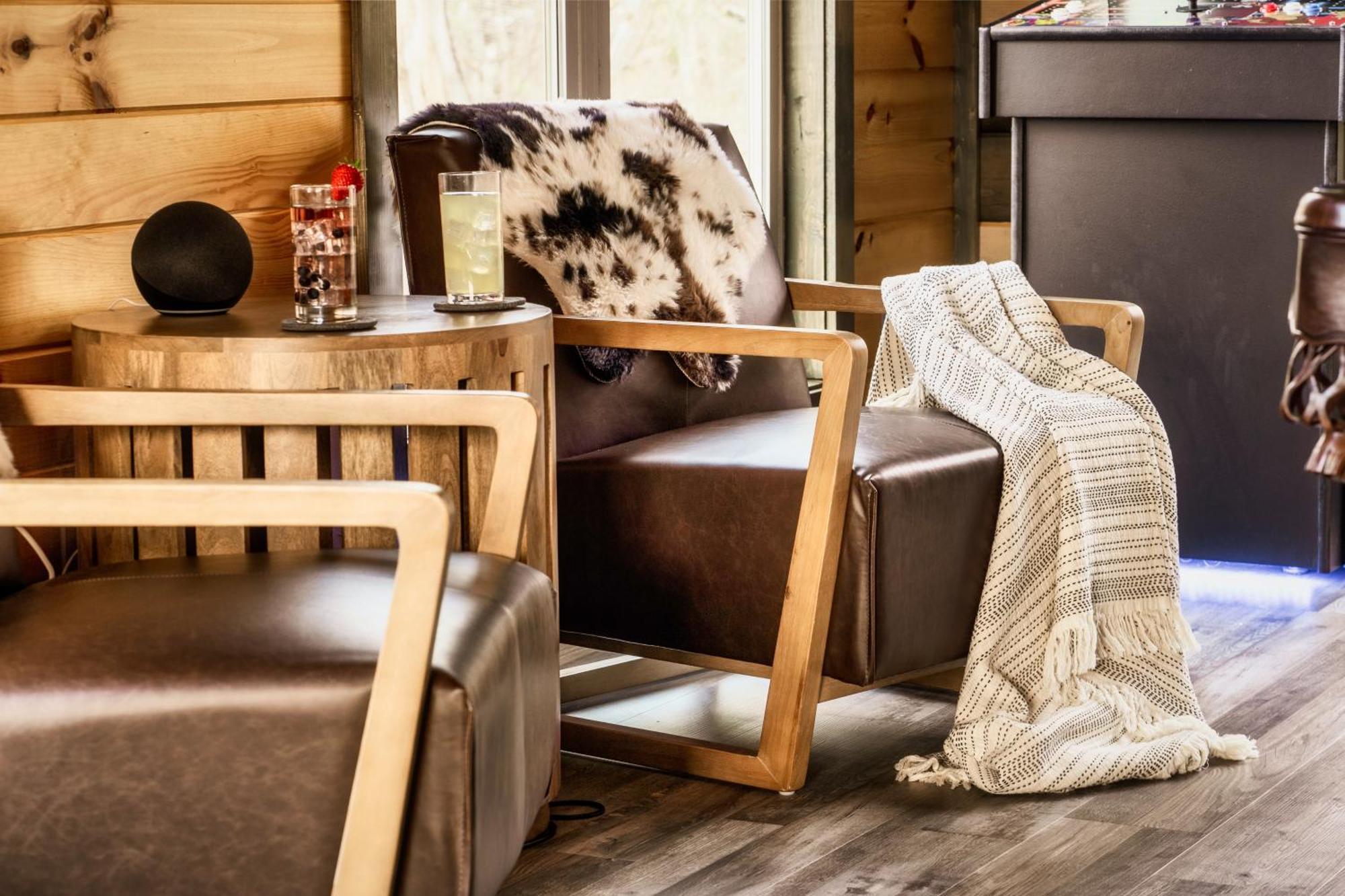 Mountainscape - Brand New Cabin W Views - Hottub - Firetable - Ps5 - Pooltable - 3 Pools ガトリンバーグ エクステリア 写真