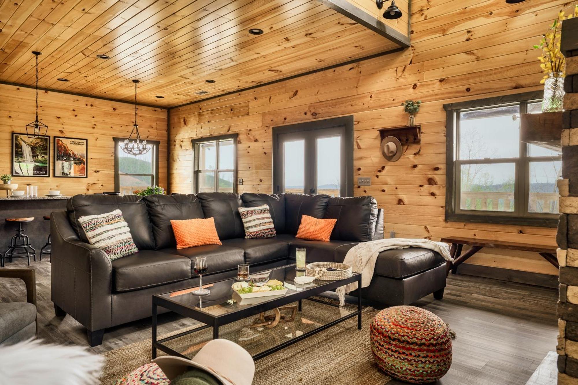 Mountainscape - Brand New Cabin W Views - Hottub - Firetable - Ps5 - Pooltable - 3 Pools ガトリンバーグ エクステリア 写真